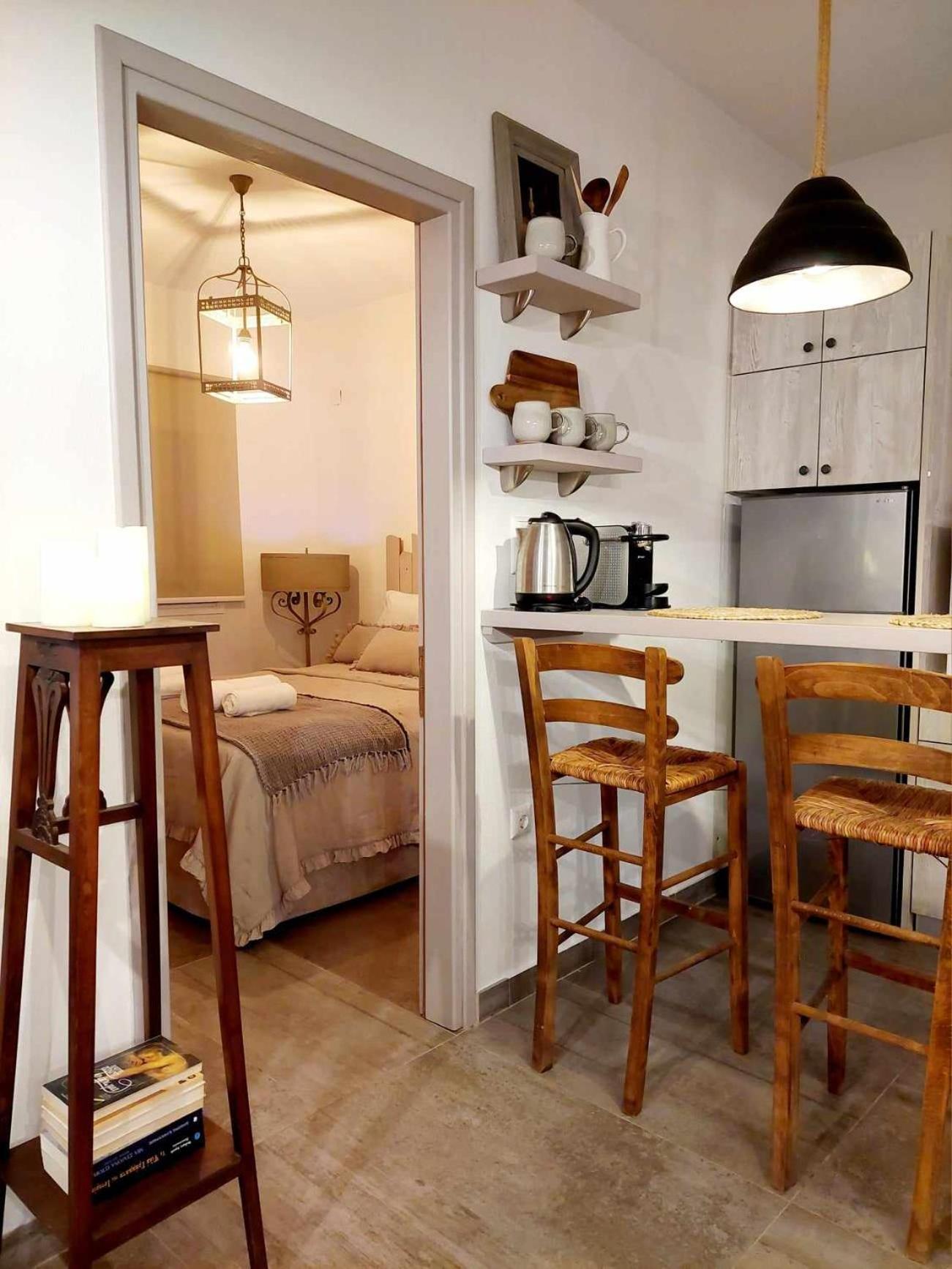 Maya Apartments, Modern And Convenient Apartments With Private Parking Скиатос Екстериор снимка