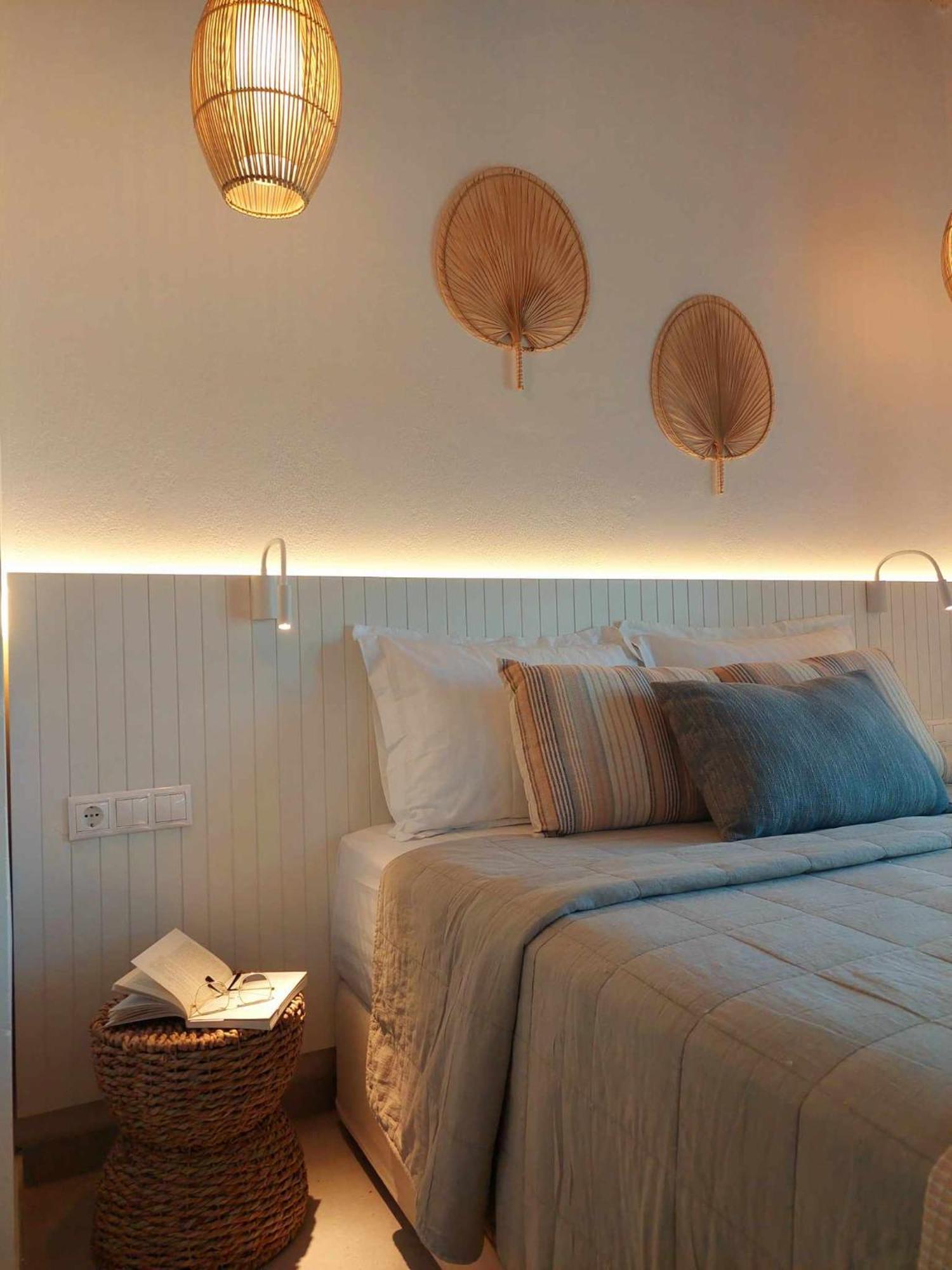 Maya Apartments, Modern And Convenient Apartments With Private Parking Скиатос Екстериор снимка